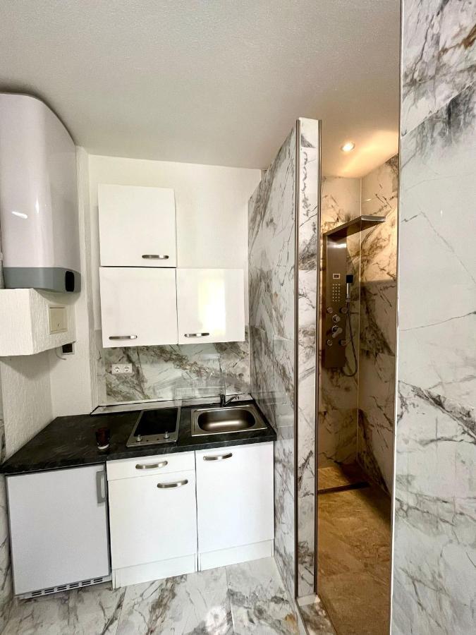 Zimmer Leoben Donawitz Naehe Voest Exterior foto